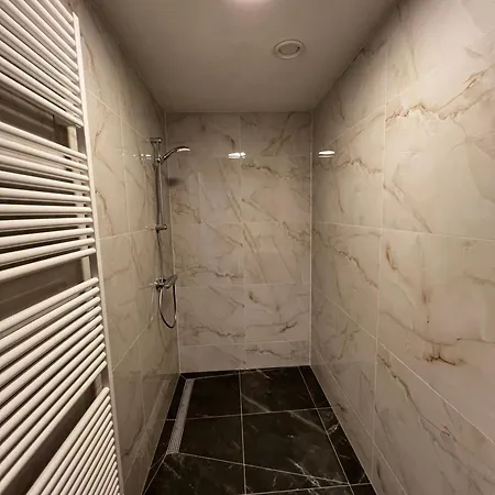 Loft With Views Modern Close To Welness アパート